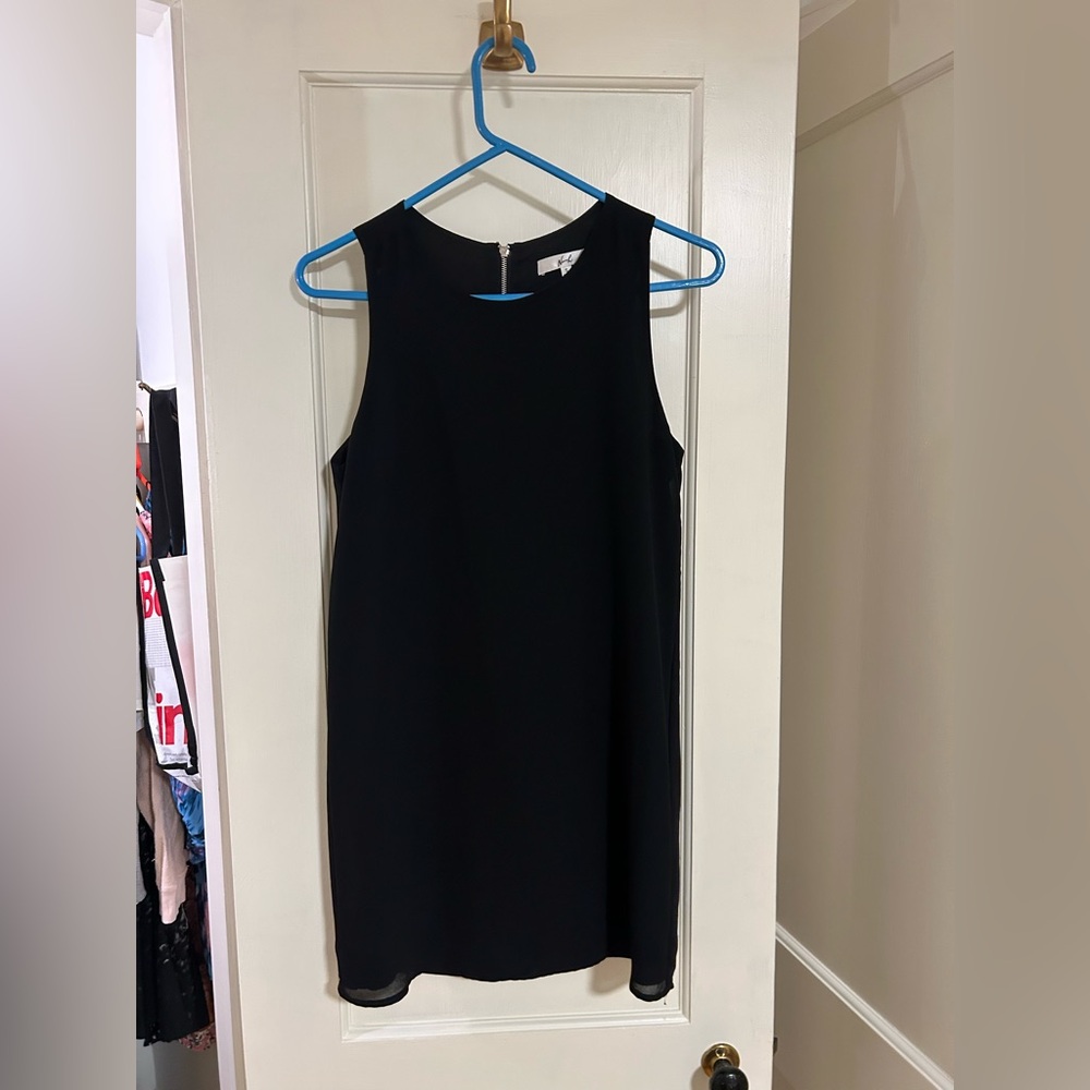 NOR Classic Black Sleeveless Mini Dress